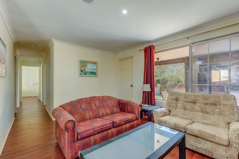 Brilliant, Neat, Convenient, Family-friendly House - Your Accommodation 2