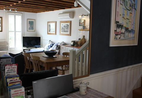 Chester Villa - Your Accommodation 8
