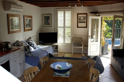 Chester Villa - Your Accommodation 7