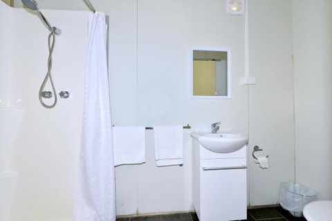 Mandurah Coastal Holiday Park - Your Accommodation 24
