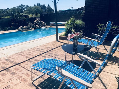 Swan Valley Rest Cottage - Your Accommodation 17