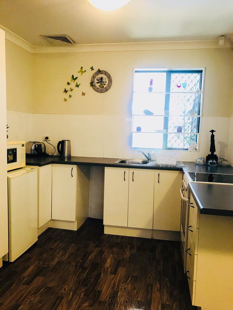 Swan Valley Rest Cottage - Your Accommodation 10