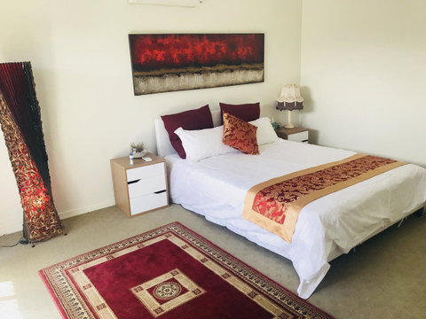 Swan Valley Rest Cottage - Your Accommodation 20