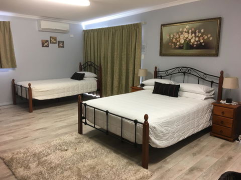 Armadale Cottage Bed & Breakfast - Your Accommodation 3