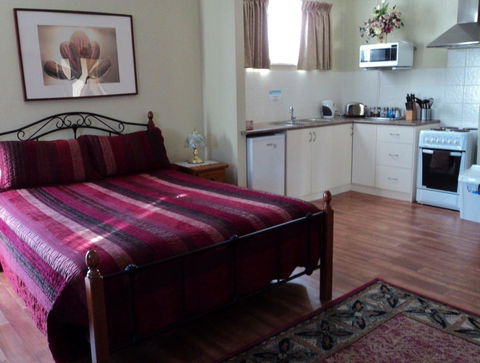 Armadale Cottage Bed & Breakfast - Your Accommodation 24