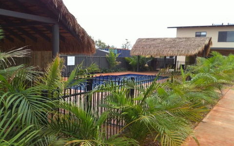 Breezes Apartments - Your Accommodation 7