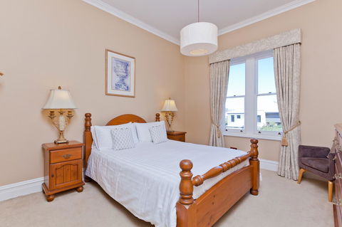 Apartment Faro - Your Accommodation 5