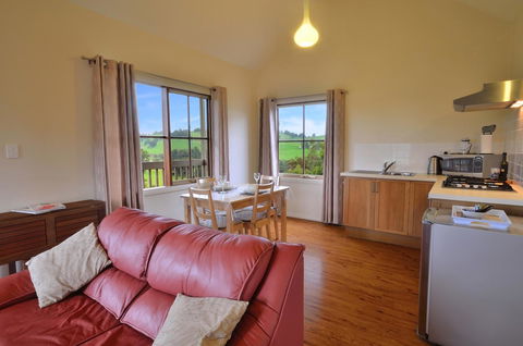 Balingup Highview Chalets - Your Accommodation 4