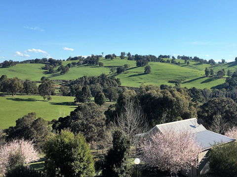 Balingup Highview Chalets - Your Accommodation 1
