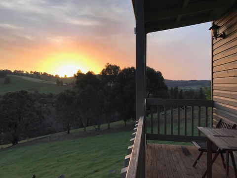Balingup Highview Chalets - Your Accommodation 11