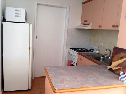 Lemon Tree Lodge - Your Accommodation 2