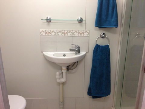 Lemon Tree Lodge - Your Accommodation 16