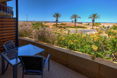 Mantarays Ningaloo Beach Resort - Your Accommodation 17