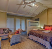 Windfall Estate Vineyard Cottage - Your Accommodation