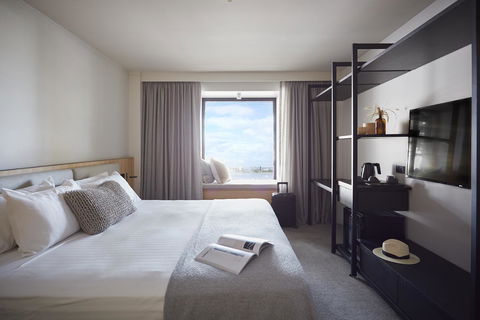 Quay Perth - Your Accommodation 33