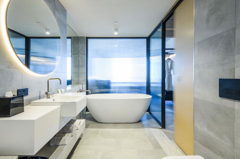 Quay Perth - Your Accommodation 4