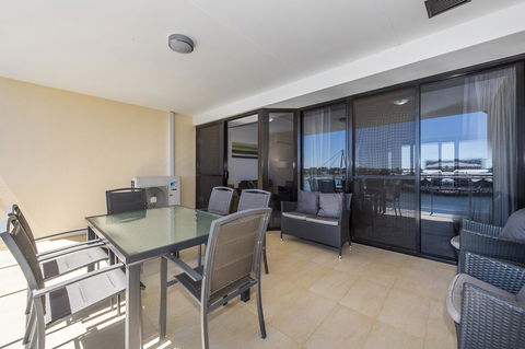 Dolphin Quay Apartments - Your Accommodation 26