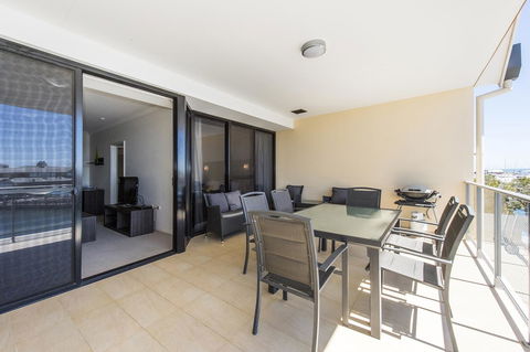 Dolphin Quay Apartments - Your Accommodation 27