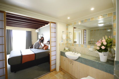 The Jetty Resort - Your Accommodation 14
