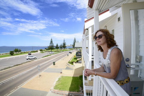 The Jetty Resort - Your Accommodation 5