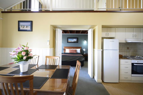 The Jetty Resort - Your Accommodation 4