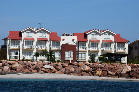 The Jetty Resort - Your Accommodation 36