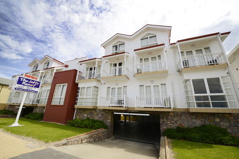 The Jetty Resort - Your Accommodation 28