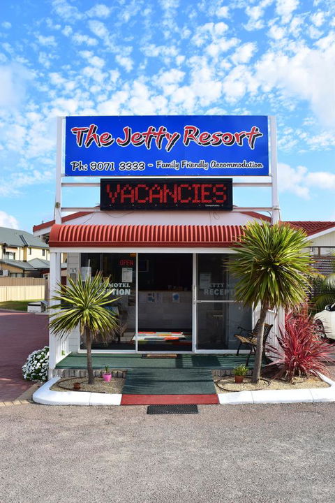 The Jetty Resort - Your Accommodation 37