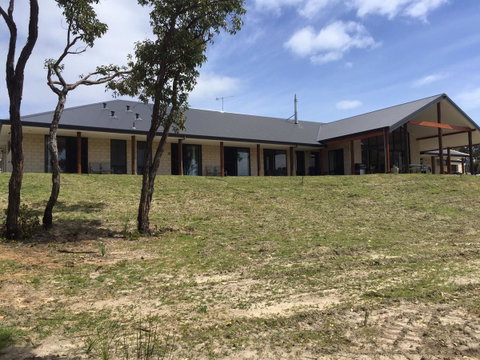 Eagle Bay House - Your Accommodation 12