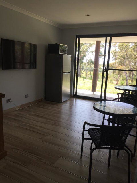 Eagle Bay House - Your Accommodation 16