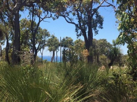 Eagle Bay House - Your Accommodation 13
