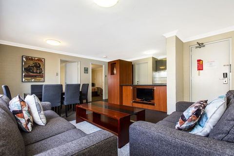 Subiaco Village 18 - Your Accommodation 1