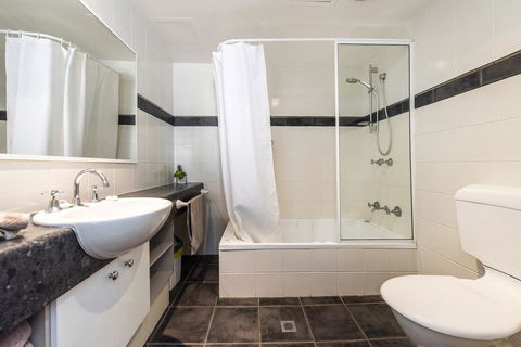 Subiaco Village 18 - Your Accommodation 18