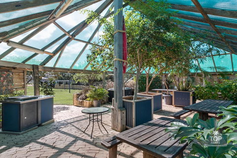 Dongara Tourist Park - Your Accommodation 14