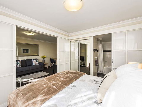 Subiaco Village 28 - Your Accommodation 9