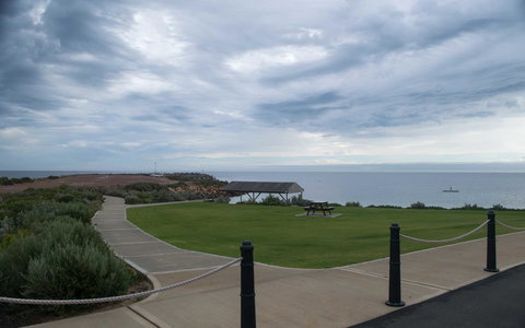 Hopetoun Motel & Chalet Village - Your Accommodation 39