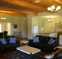 Burton Farmhouse - Your Accommodation