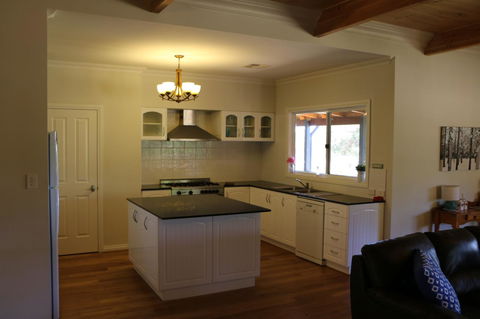 Burton Farmhouse - Your Accommodation 1
