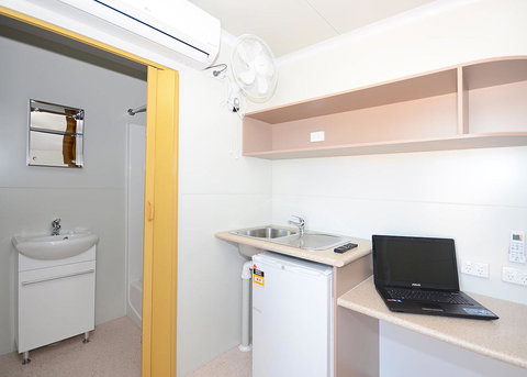 Meekatharra Accommodation Centre - Your Accommodation 9