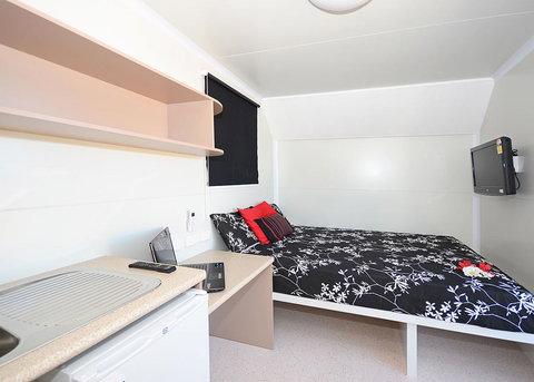 Meekatharra Accommodation Centre - Your Accommodation 2