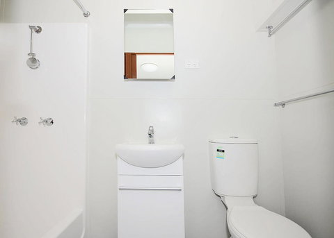 Meekatharra Accommodation Centre - Your Accommodation 11