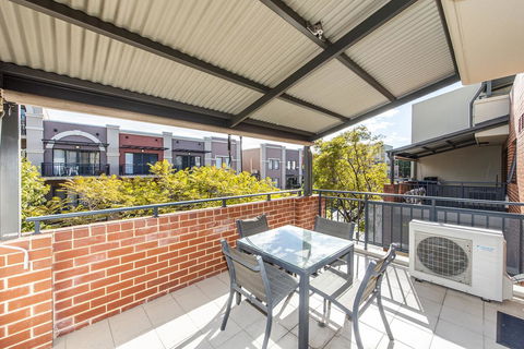 Subiaco Emporium Apartment - Your Accommodation 1