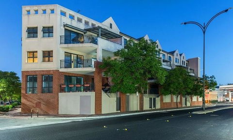 Subiaco Emporium Apartment - Your Accommodation 3