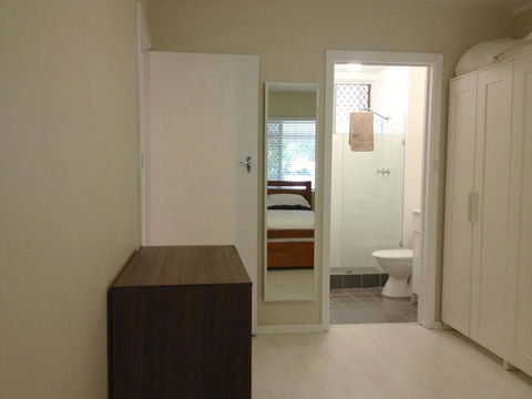 Townshend Rd - Your Accommodation 13