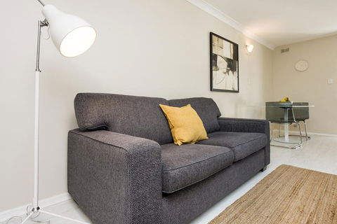 Townshend Rd - Your Accommodation 40