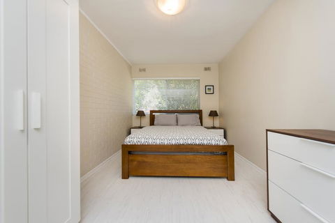 Townshend Rd - Your Accommodation 32