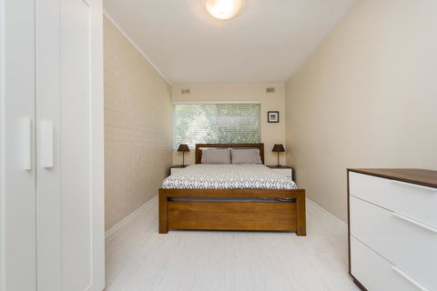 Townshend Rd - Your Accommodation 20