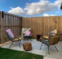 Stylish Colourfull Getaway - Your Accommodation