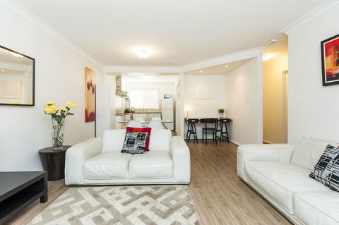 Forrest St - Your Accommodation 1