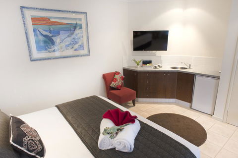 Gecko Lodge Kalbarri - Your Accommodation 9